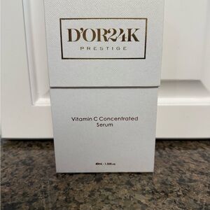 D'OR24K Prestige Vitamin C Concentrated Serum New In Sealed Box